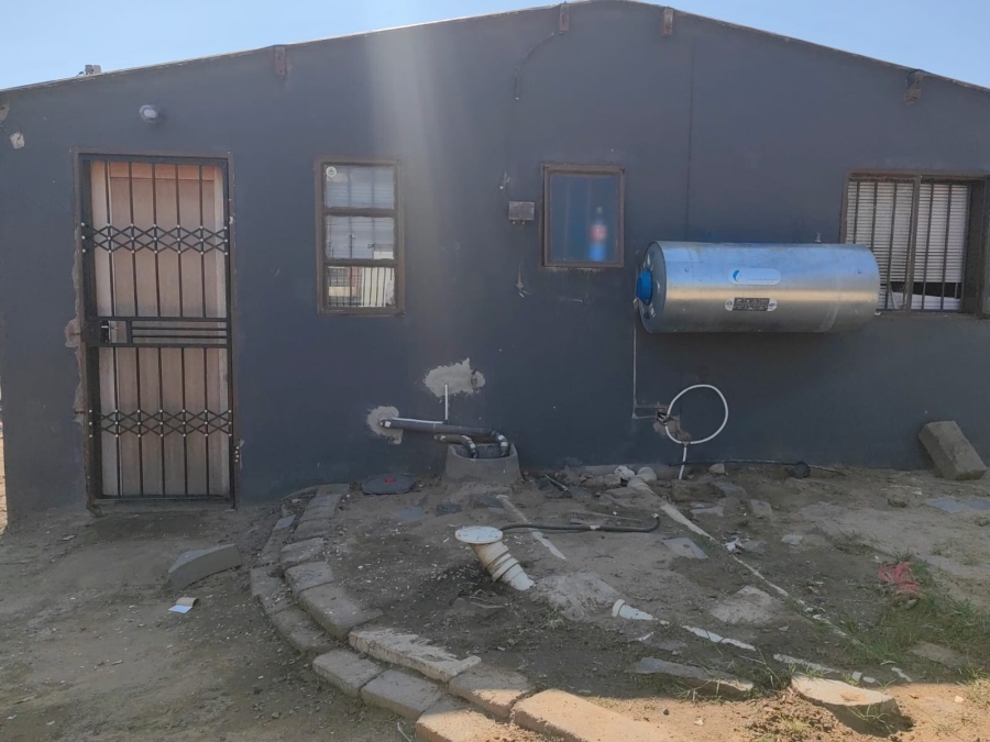 2 Bedroom Property for Sale in Chris Hani Free State